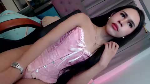 Jasmine online show from 11-11-25, 06:46