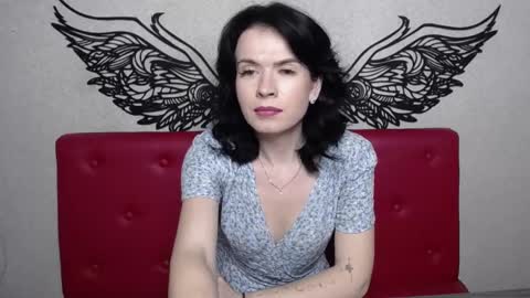 JasmineKouch online show from 01-28-25, 12:26