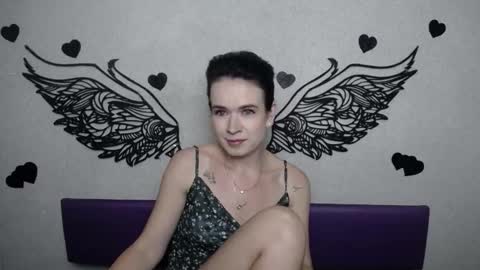 JasmineKouch online show from 09-28-25, 05:29