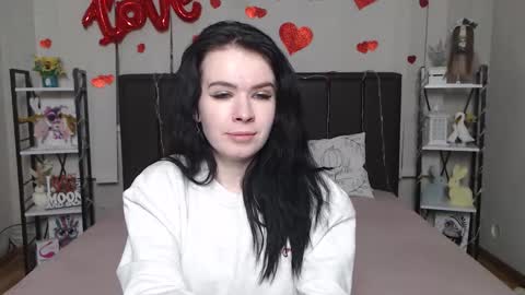 JasmineKouch online show from 02-05-26, 07:35