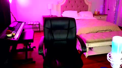 Jasmine Winters online show from 02-07-26, 10:41