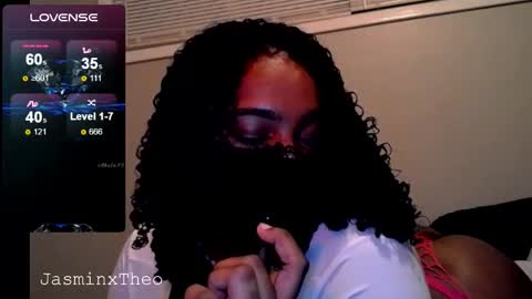 Snapshot of jasminxtheo chatting on 10-12-25, 03:27 Jasmin Theo online show from 10-12-25, 03:27