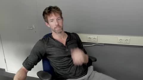 Jason online show from 04-10-26, 01:16