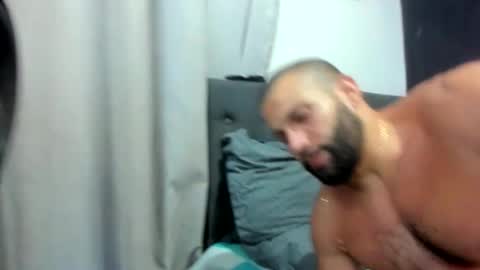    online show from 10-23-25, 02:44