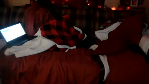 Snapshot of jasonreloaded694u chatting on 01-05-25, 12:53 Jason online show from 01-05-25, 12:53