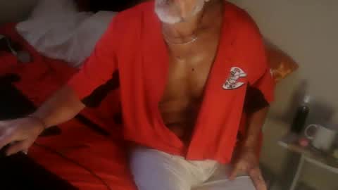 Snapshot of jasonreloaded694u chatting on 01-06-25, 10:15 Jason online show from 01-06-25, 10:15