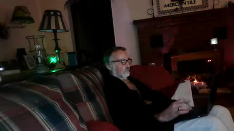 Snapshot of jasonreloaded694u chatting on 01-31-25, 09:59 Jason online show from 01-31-25, 09:59