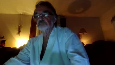 Snapshot of jasonreloaded694u chatting on 10-24-25, 08:55 Jason online show from 10-24-25, 08:55