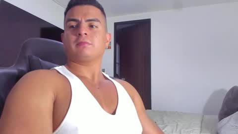 JBrooksXx online show from 02-18-25, 01:21