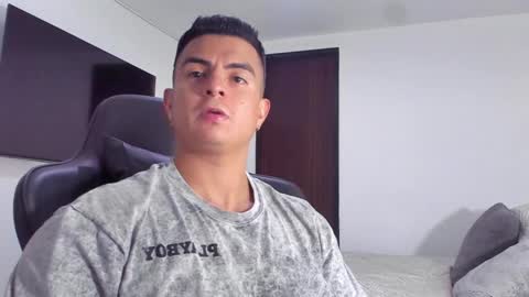 JBrooksXx online show from 03-06-25, 09:53