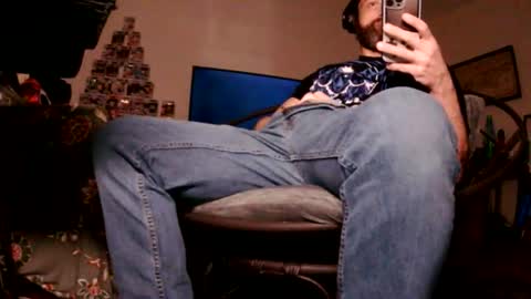 Snapshot of jasperh98 chatting on 01-05-26, 10:13 jasperh98 online show from 01-05-26, 10:13