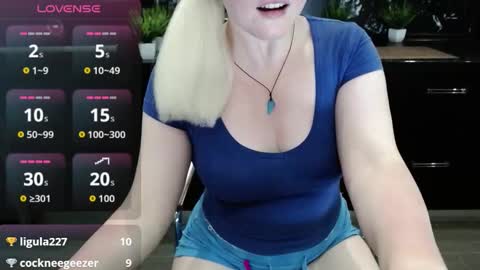 Snapshot of jassicaonline chatting on 09-13-25, 08:30 jassicaonline online show from 09-13-25, 08:30