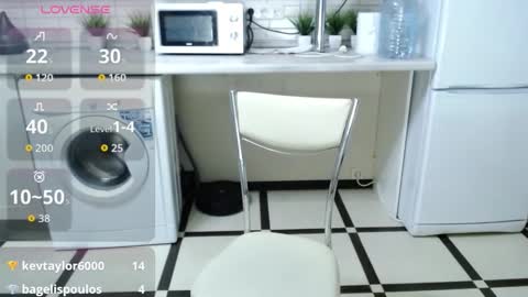 Snapshot of jassicaonline chatting on 12-14-25, 08:13 jassicaonline online show from 12-14-25, 08:13