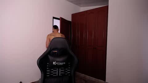 JKing  online show from 04-01-26, 12:39