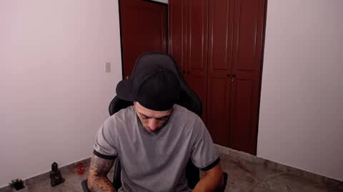 JKing  online show from 04-07-26, 01:33