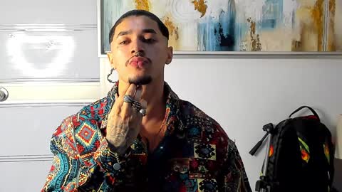 Snapshot of jasson_rodriguez69 chatting on 01-26-25, 02:24 Lil Dark online show from 01-26-25, 02:24