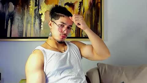 Snapshot of jasson_rodriguez69 chatting on 11-09-25, 05:28 Lil Dark online show from 11-09-25, 05:28