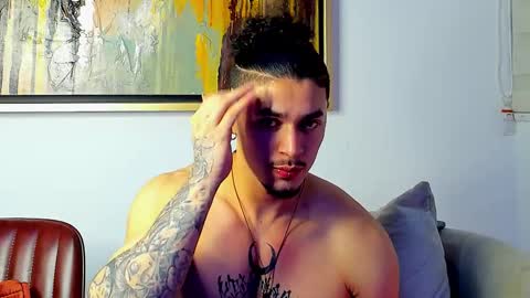 Snapshot of jasson_rodriguez69 chatting on 11-25-25, 06:24 Lil Dark online show from 11-25-25, 06:24