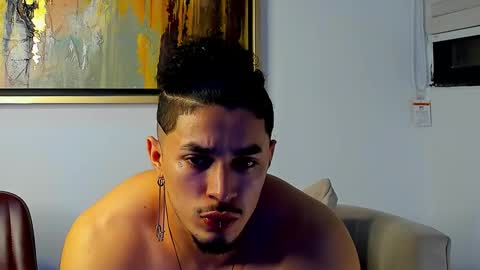 Snapshot of jasson_rodriguez69 chatting on 12-03-25, 03:03 Lil Dark online show from 12-03-25, 03:03