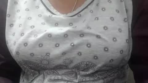 jasspreettt online show from 11-26-25, 05:25