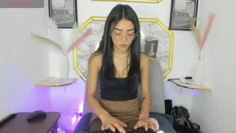 Jaulyn online show from 06-11-26, 08:29