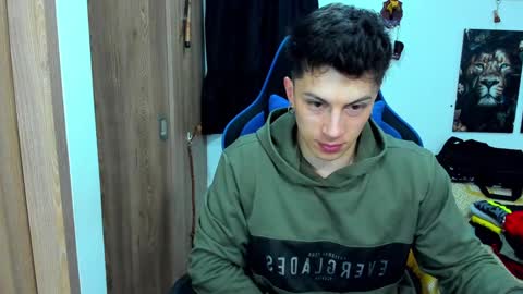 Snapshot of javiersexymann chatting on 12-28-24, 01:50 Javier online show from 12-28-24, 01:50