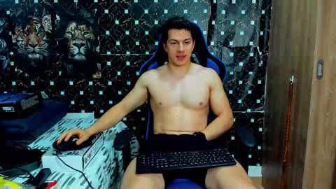 Snapshot of javiersexymann chatting on 03-27-26, 10:53 Javier online show from 03-27-26, 10:53
