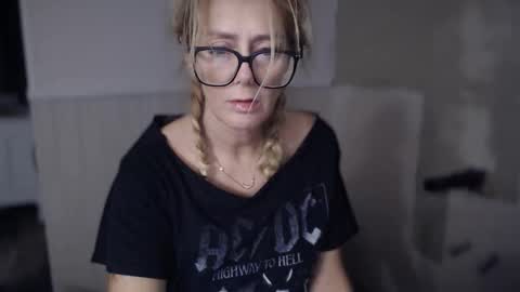 JAV online show from 12-01-25, 07:13