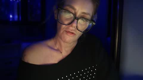 Snapshot of javlovesu chatting on 12-03-25, 12:36 JAV online show from 12-03-25, 12:36