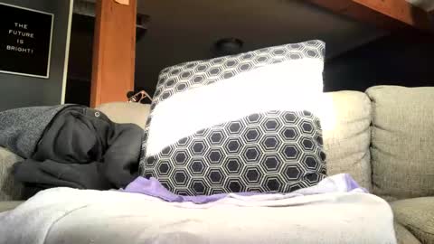 Snapshot of jawssharkparty chatting on 01-14-26, 08:36 Jaws online show from 01-14-26, 08:36