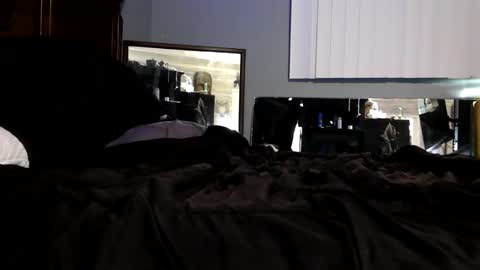 Snapshot of jaxxxdaddy chatting on 02-27-26, 06:35 jax online show from 02-27-26, 06:35