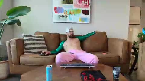 Snapshot of jaxxxspade chatting on 02-26-25, 09:27 Jaxxx Spade online show from 02-26-25, 09:27