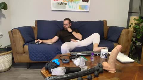 Snapshot of jaxxxspade chatting on 09-30-25, 02:27 Jaxxx Spade online show from 09-30-25, 02:27