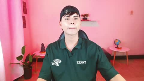 Snapshot of jay_cum18 chatting on 05-28-26, 01:41 Jay online show from 05-28-26, 01:41