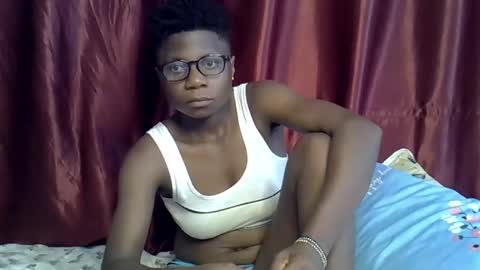 Snapshot of jay_lover1 chatting on 05-18-26, 03:24 Jay lover online show from 05-18-26, 03:24