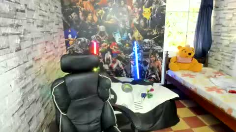 Snapshot of jay_peep chatting on 07-07-26, 07:18 jay_peep online show from 07-07-26, 07:18