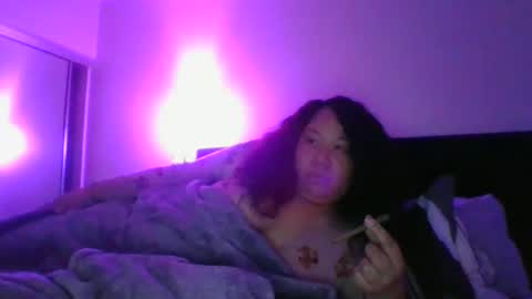 Snapshot of jayalee chatting on 11-30-25, 07:01 AsiaPlayaXxX online show from 11-30-25, 07:01