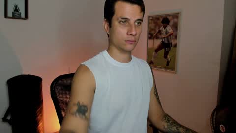 Jay Alvarrez online show from 02-05-25, 06:26