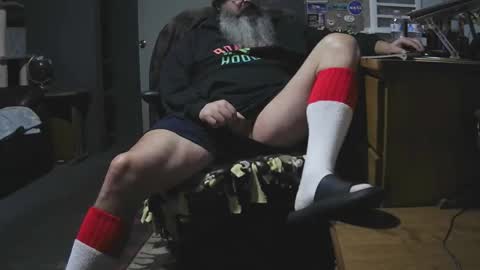 Grand Zaddy or Jay its casual online show from 10-31-25, 06:47