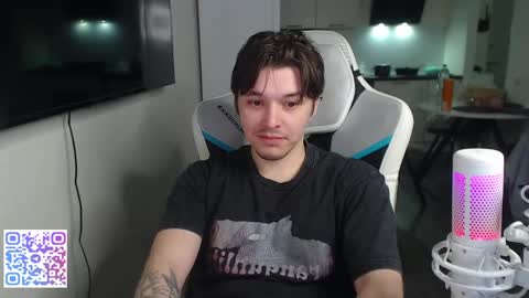 Snapshot of jayce_icestone chatting on 05-22-26, 01:57 Jayce online show from 05-22-26, 01:57