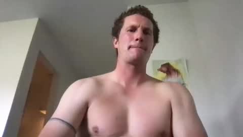 Snapshot of jaycup1989 chatting on 10-11-25, 07:23 jaycup1989 online show from 10-11-25, 07:23