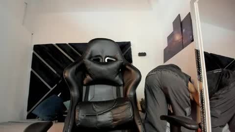 Snapshot of jaydenvance chatting on 05-18-26, 12:44 JAYDEN online show from 05-18-26, 12:44