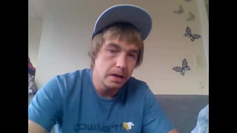 Snapshot of jayjay697 chatting on 01-02-25, 02:46 make me play online show from 01-02-25, 02:46