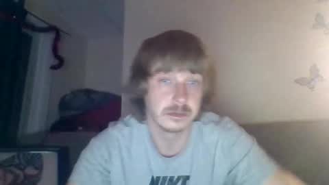 Snapshot of jayjay697 chatting on 01-10-26, 12:45 make me play online show from 01-10-26, 12:45