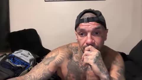 jayjaythebutcher23 online show from 04-23-26, 03:52