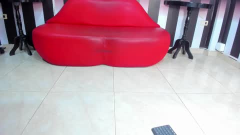 Snapshot of jaylen_bdsm chatting on 02-12-25, 12:33 jaylen_bdsm online show from 02-12-25, 12:33