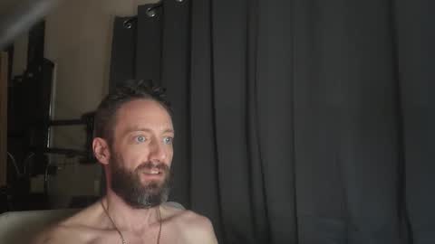 Snapshot of jaylicks888 chatting on 05-18-26, 06:47 Jaylicks888 online show from 05-18-26, 06:47