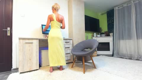 Jay online show from 10-24-25, 03:58