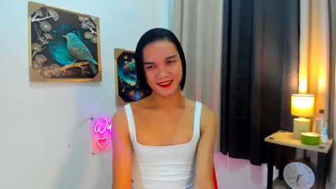 Snapshot of jaysebelle chatting on 05-19-26, 11:22 jensene online show from 05-19-26, 11:22