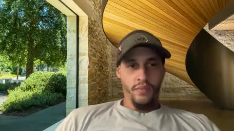 Snapshot of jaysmooth84 chatting on 11-27-25, 12:56 Jay online show from 11-27-25, 12:56